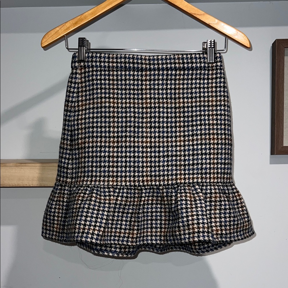 J.Crew Wool Houndstooth Flounce Mini Skirt‎ in Black, White & Tan